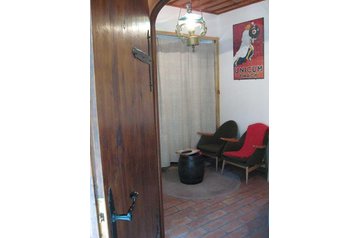 Унгария Privát Hévíz, Екстериор